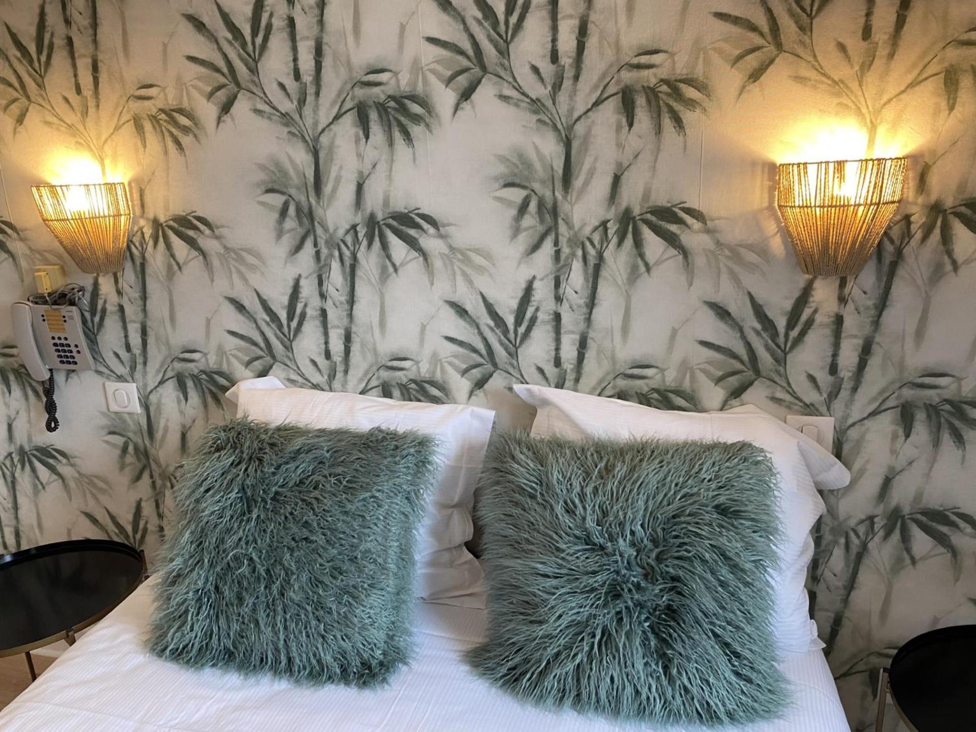 Hotel Aux Vendanges De Bourgogne パライユ・ル・モニアル エクステリア 写真